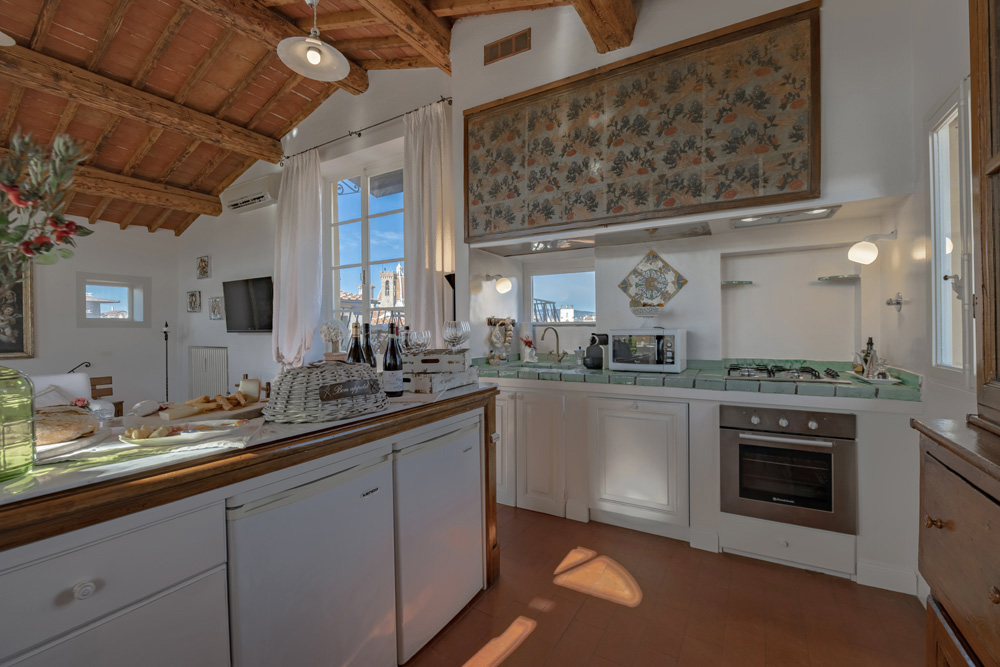 Characteristic kitchen area of the Altana Visconti apartment