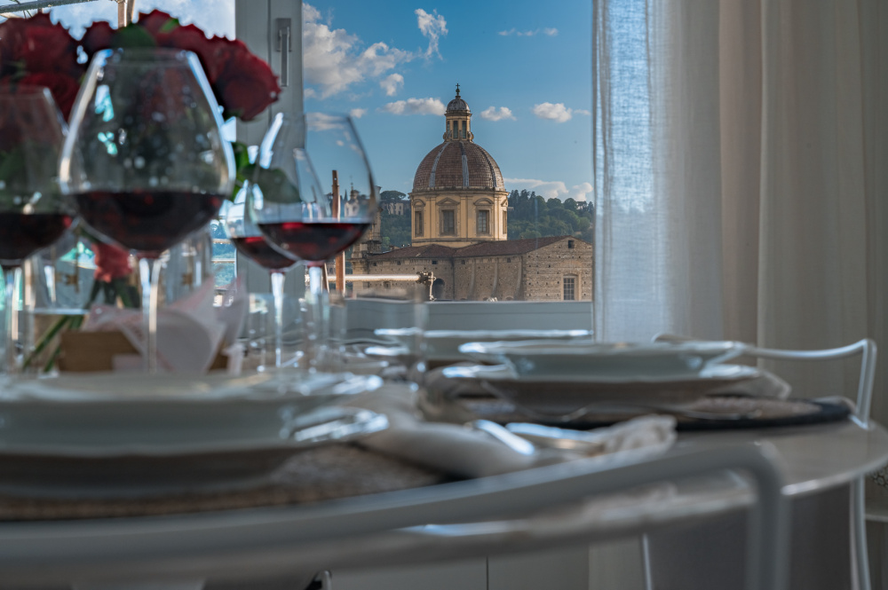 Dining table with panoramic Florence view