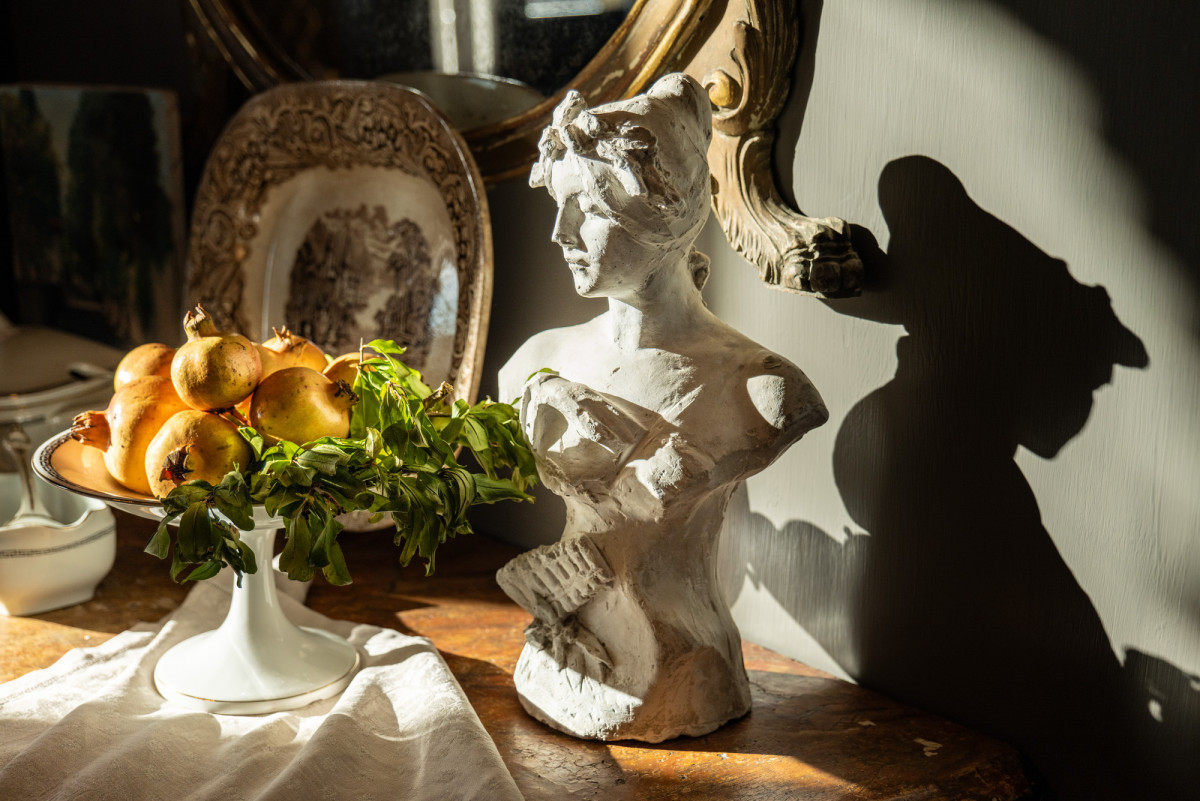 Artistic decor in Florence apartment