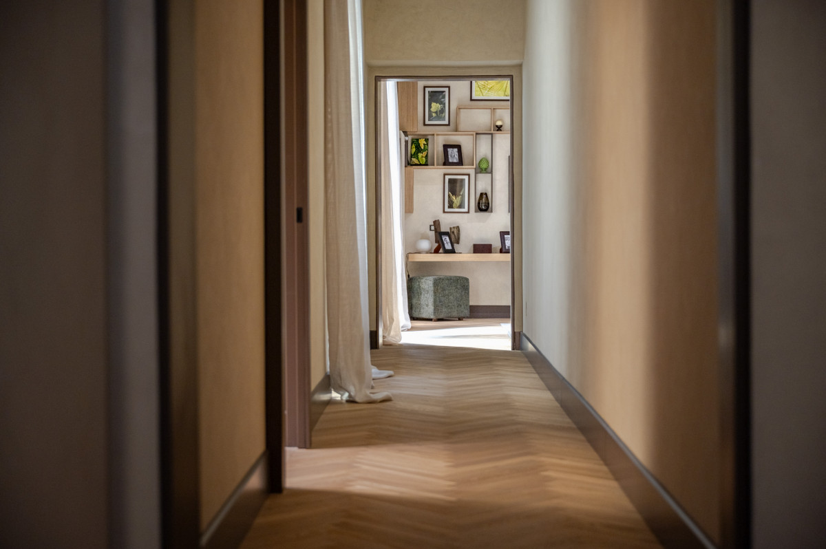 Hallway in Florence apartment