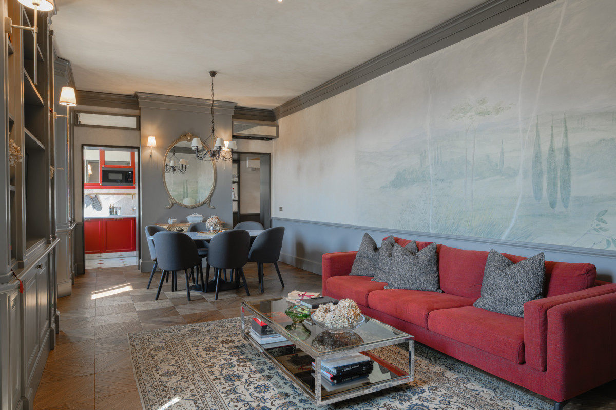 Living room with sofa in Florence apartment