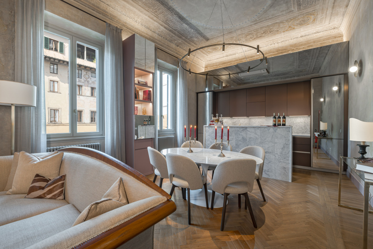 Living area in Medici Historical Home apartment in Florence