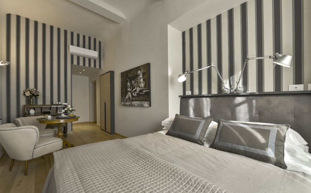 private suite bedroom in Florence luxury apartment