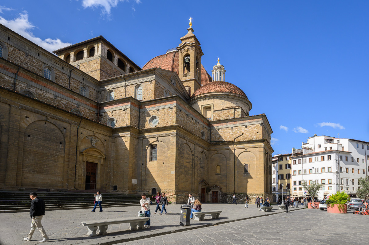 Basilica of San Lorenzo in Florence near Medici Chapels